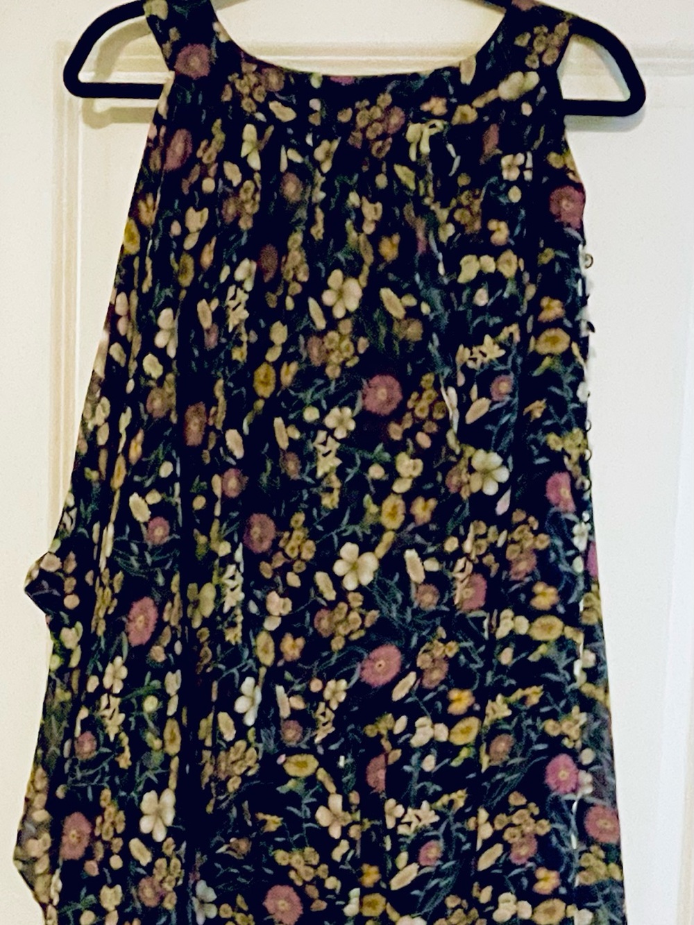 Modcloth Black Floral Keyhole Blouse with Pink and Yellow Blooms. Sleeveless - Picture 13 of 13